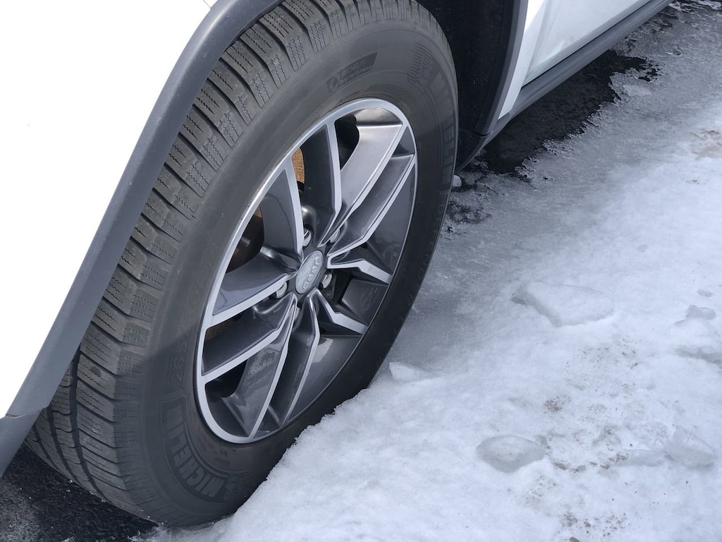 Used 2018 Jeep Grand Cherokee Lare SUV