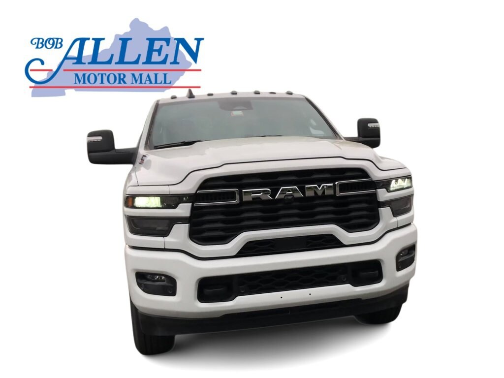 2025 Ram 2500 Big Horn photo 3