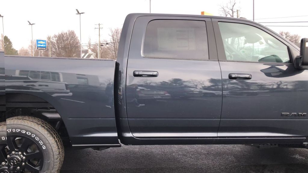 2026 RAM 2500 Laramie - Photo 8