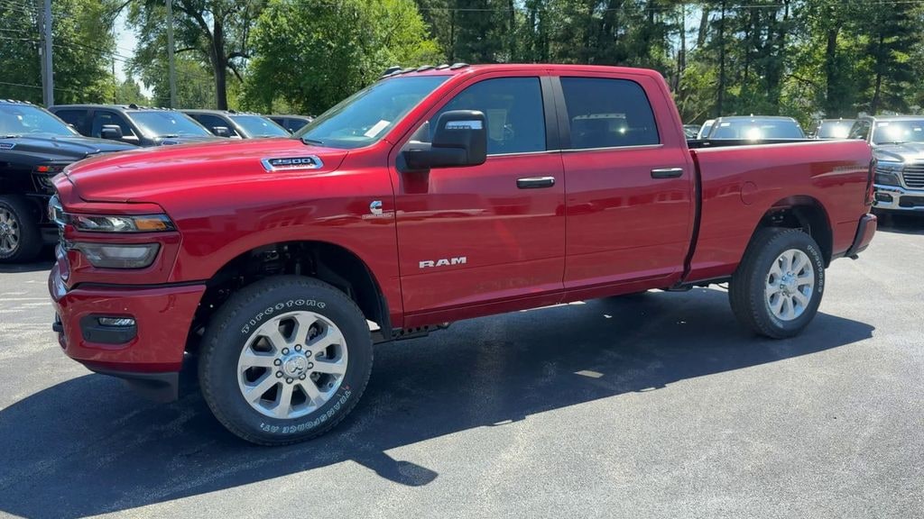 New 2026 Ram 2500 BIG HORN CREW CAB 4X4 6'4 BOX Pickup