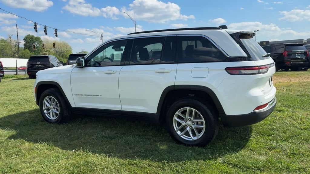 Used 2025 Jeep Grand Cherokee SUV
