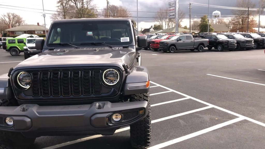 New 2026 Jeep Gladiator WILLYS 4X4 Pickup