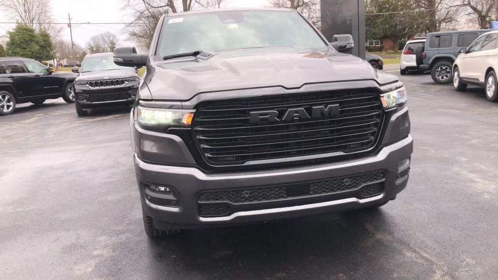 New 2026 Ram 1500 LARAMIE CREW CAB 4X4 5'7 BOX Pickup