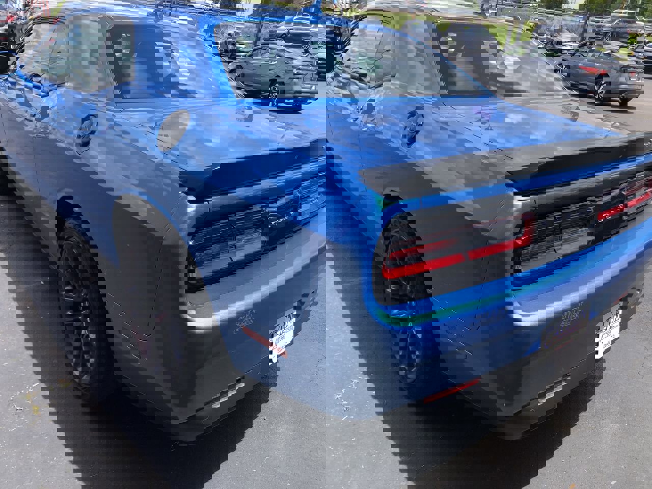 2023 Dodge Challenger R/T Scat Pack photo 4