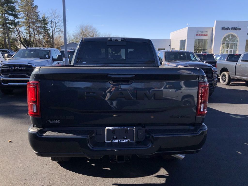 2026 RAM 2500 Laramie - Photo 10