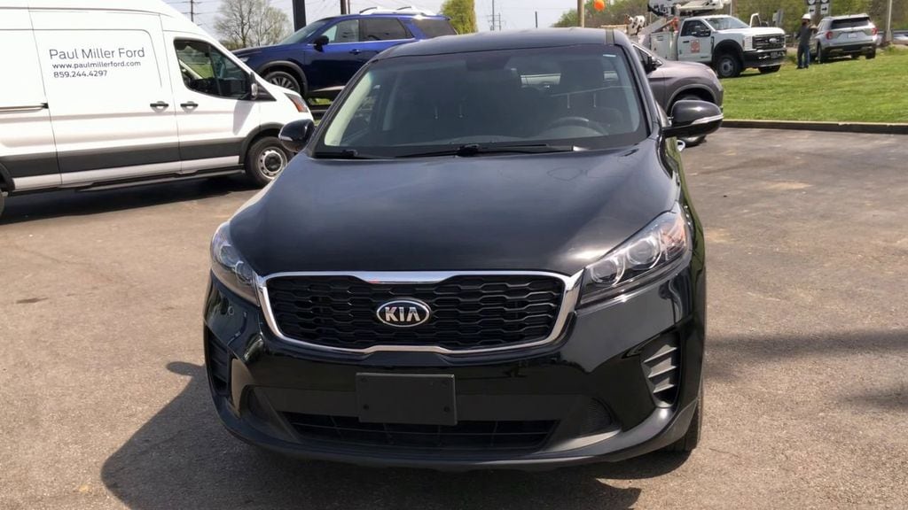 Used 2020 Kia Sorento LX with VIN 5XYPG4A34LG659935 for sale in Danville, KY