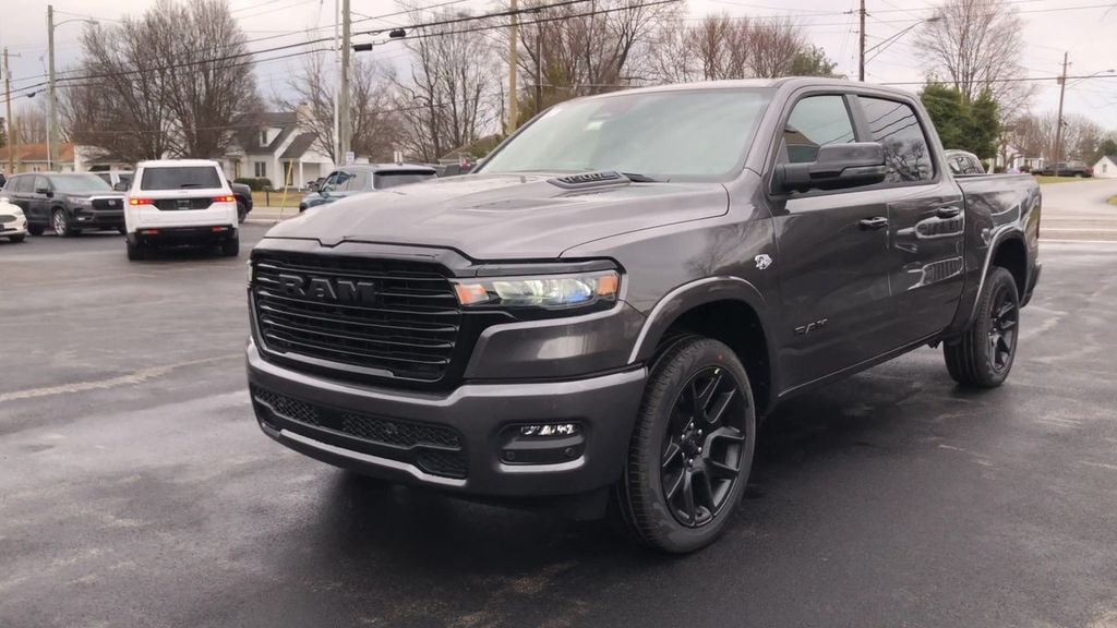 New 2026 Ram 1500 LARAMIE CREW CAB 4X4 5'7 BOX Pickup