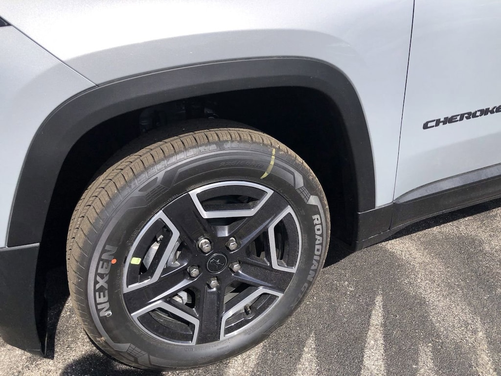 New 2026 Jeep Cherokee LIMITED 4X4 Sport Utility