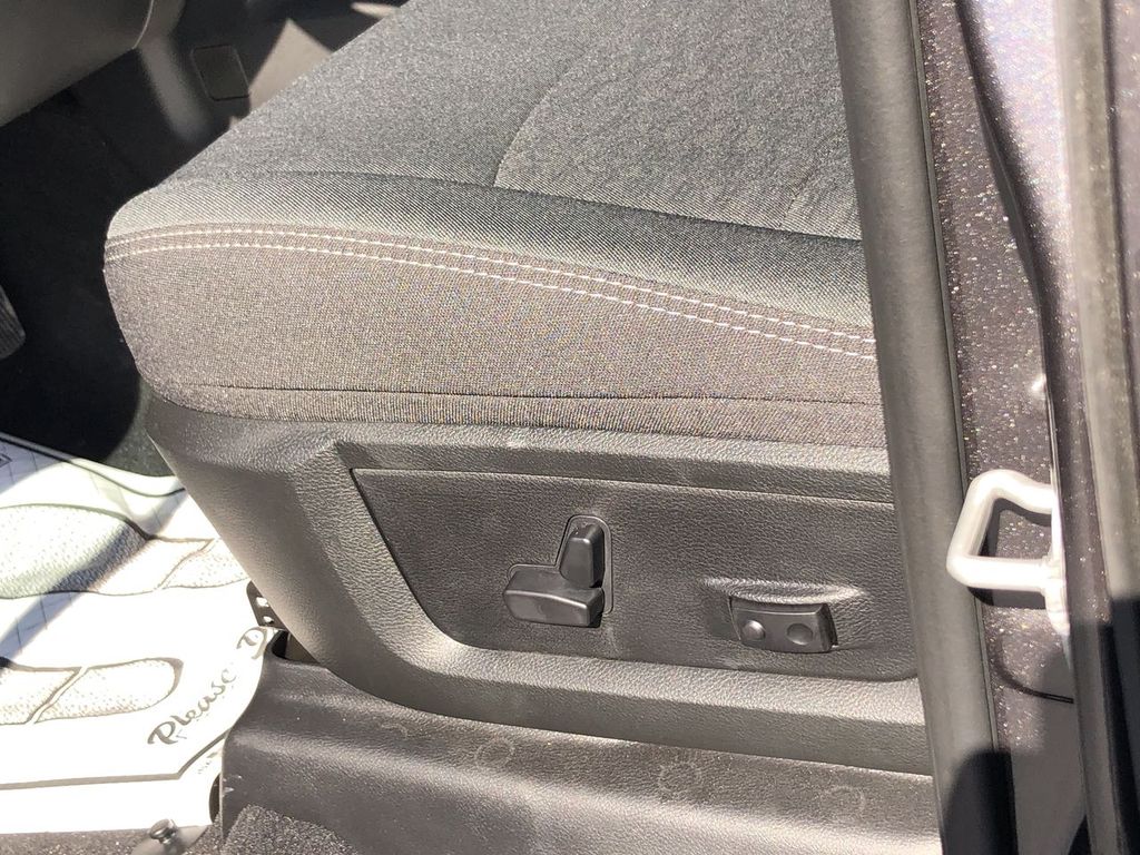 2026 RAM 2500 Big Horn - Photo 14
