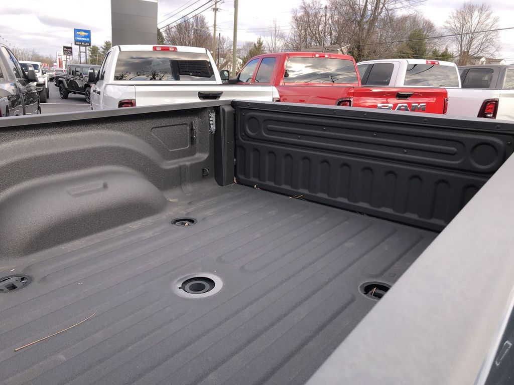 2026 RAM 2500 Big Horn - Photo 9