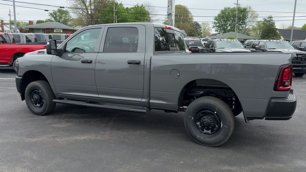 New 2026 Ram 2500 TRADESMAN CREW CAB 4X4 6'4 BOX Pickup