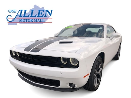 2021 Dodge Challenger SXT Coupe