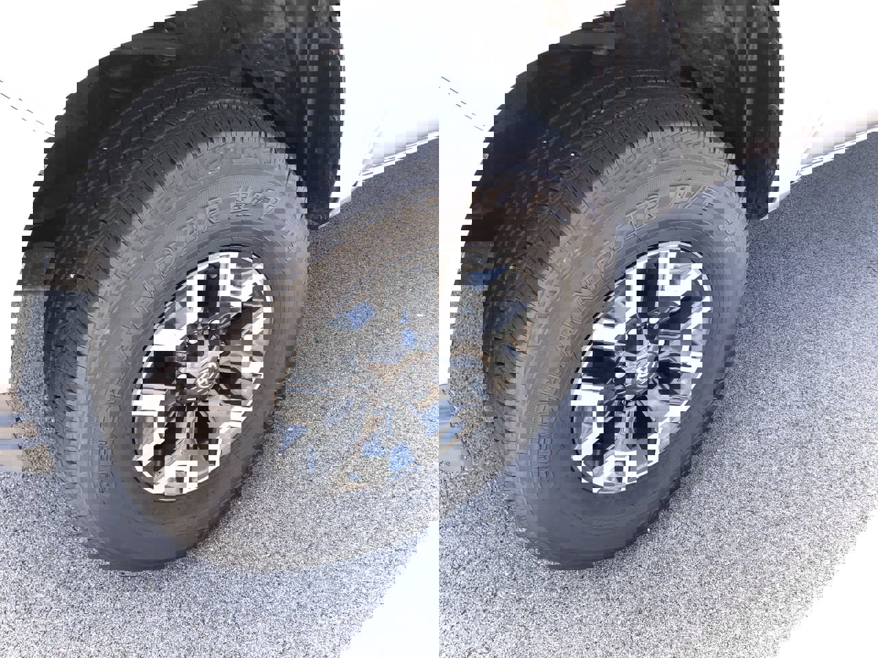 Used 2021 Toyota Tacoma SR with VIN 3TMCZ5AN2MM392928 for sale in Danville, KY