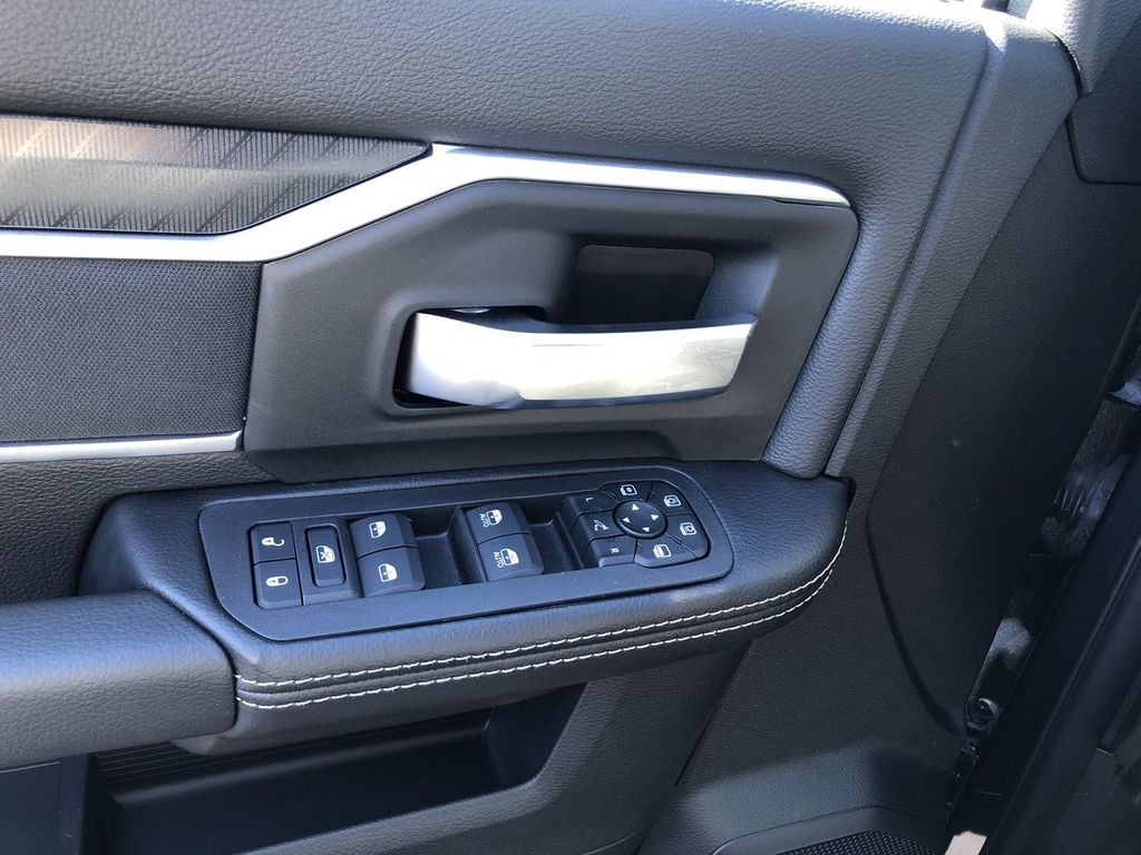 2026 RAM 2500 Big Horn - Photo 12