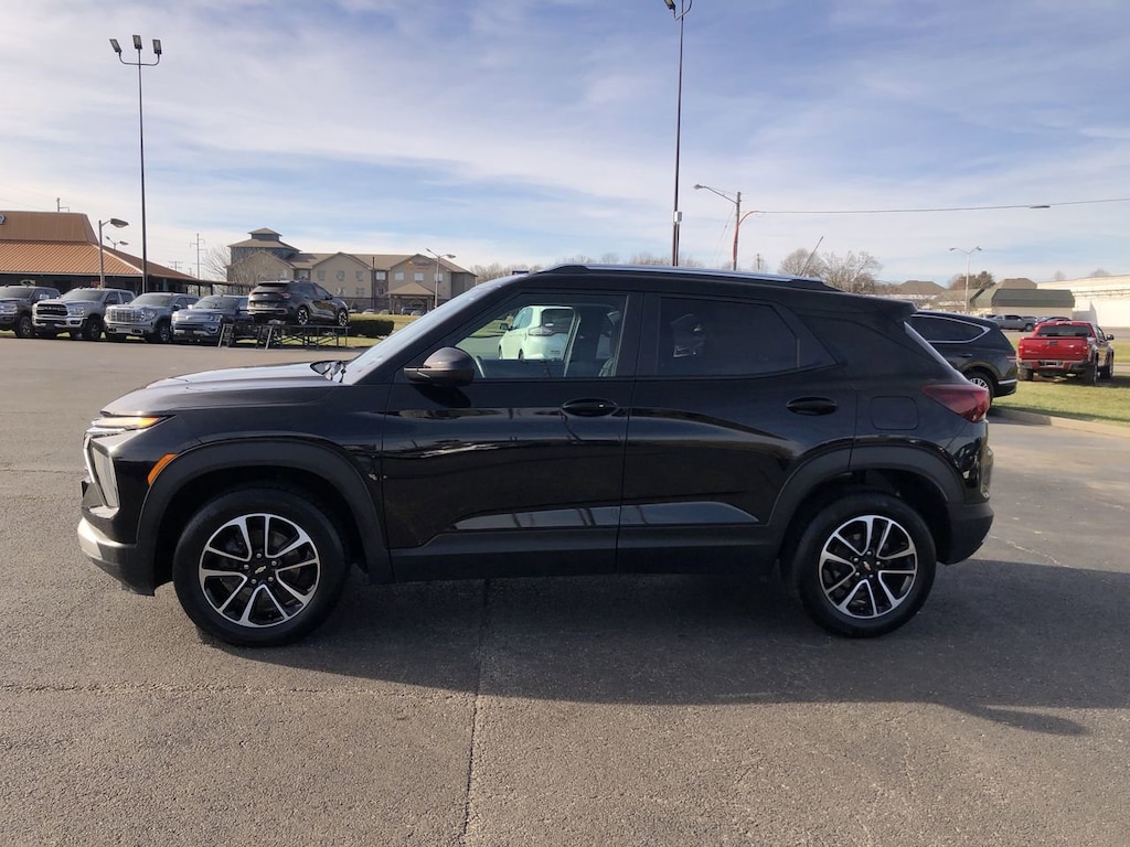 Used 2024 Chevrolet Trailblazer SUV