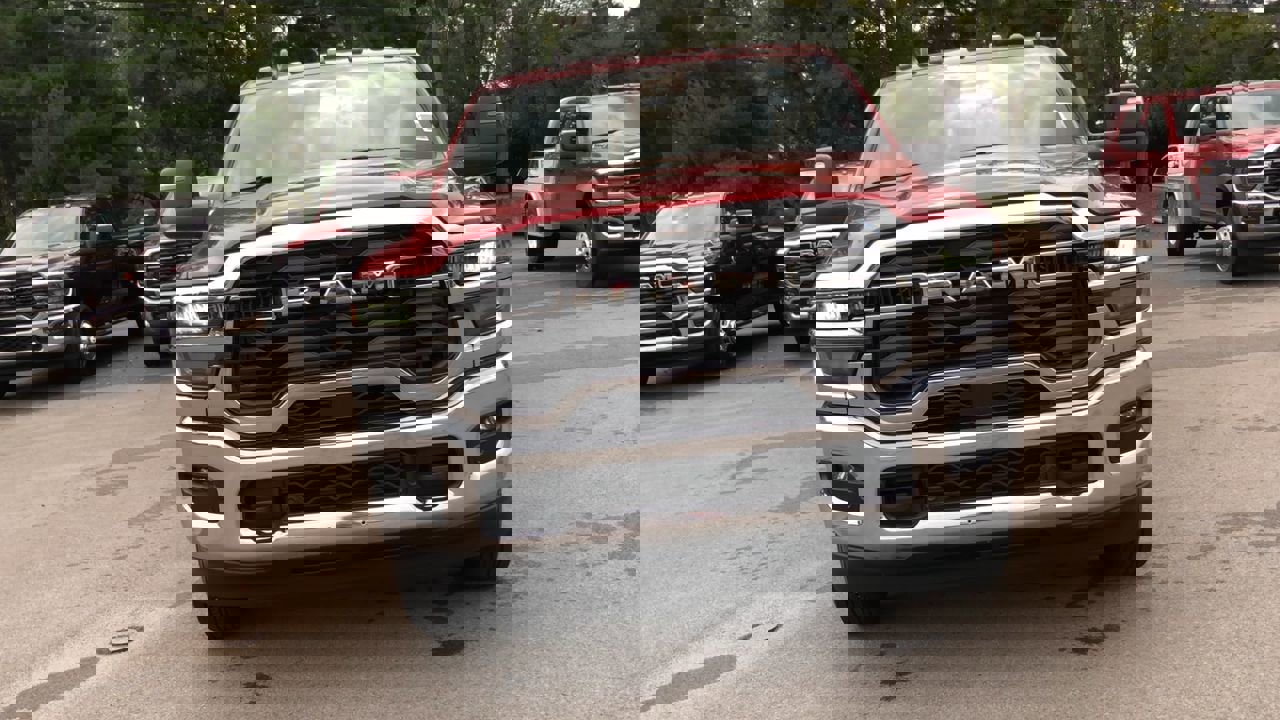 2026 Ram 3500 Tradesman photo 3