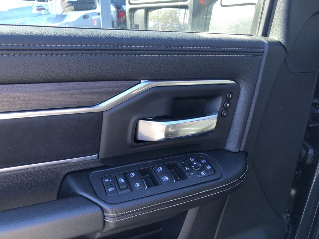 2026 RAM 2500 Laramie - Photo 12