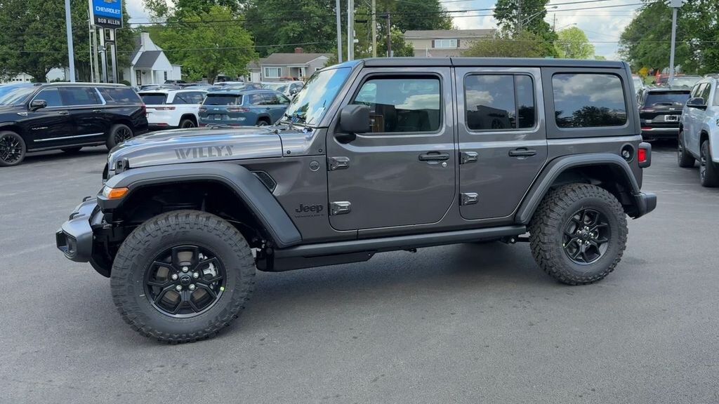 New 2026 Jeep Wrangler 4-DOOR WILLYS Sport Utility