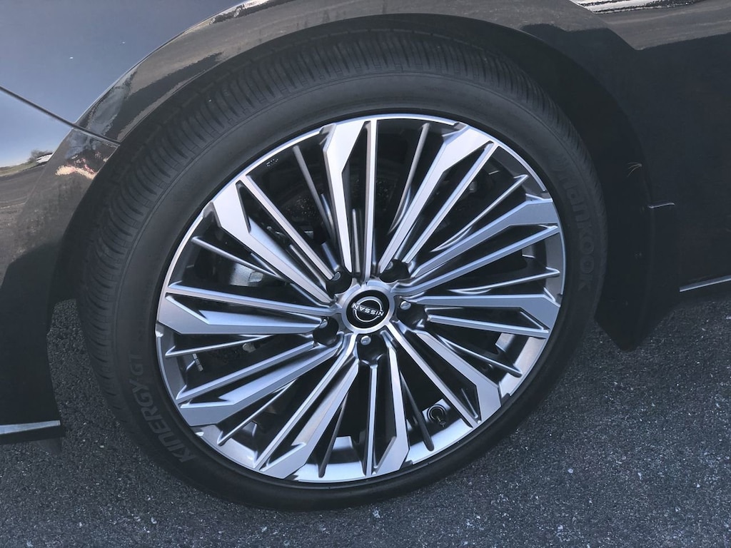 Used 2024 Nissan Altima SL