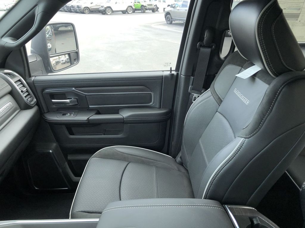 2026 RAM 2500 Laramie - Photo 31