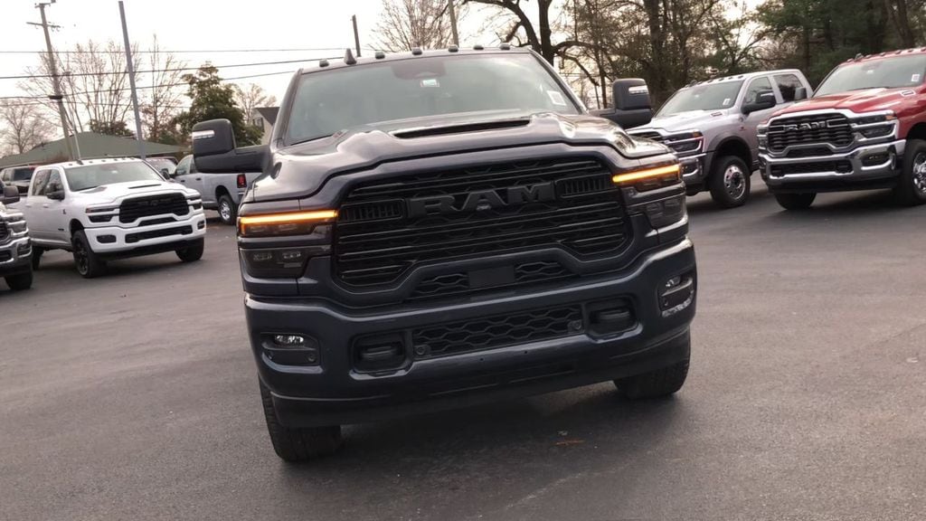 2026 RAM 2500 Laramie - Photo 3