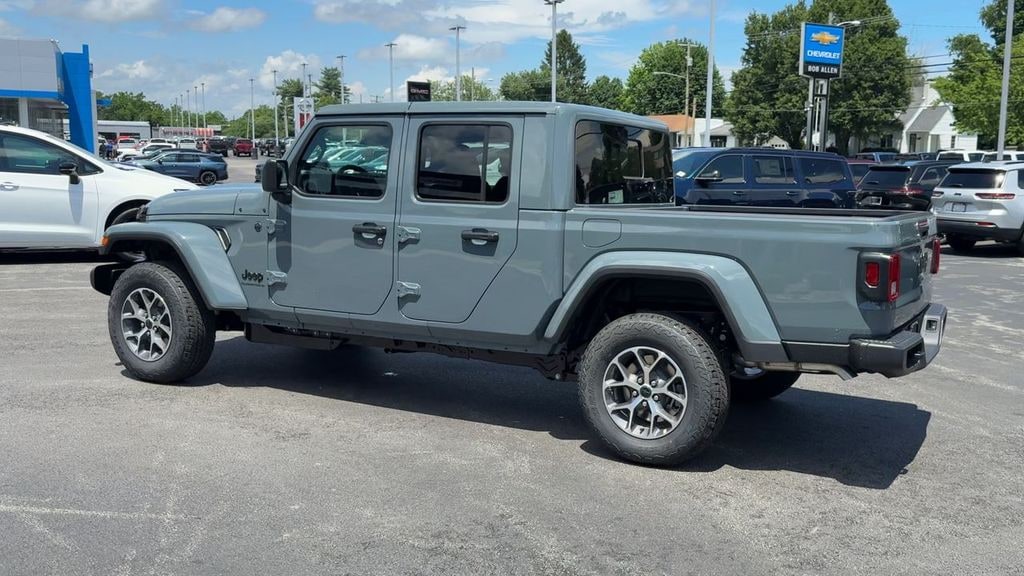 New 2026 Jeep Gladiator SPORT S 4X4 Pickup