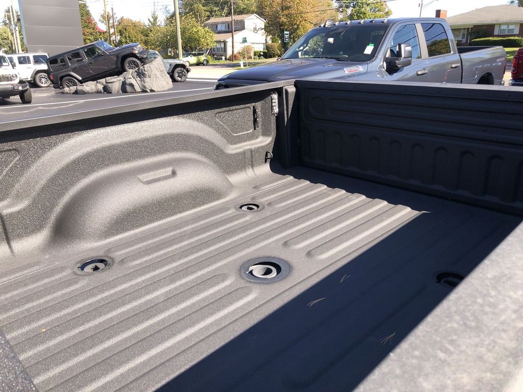 2026 RAM 2500 Big Horn - Photo 9