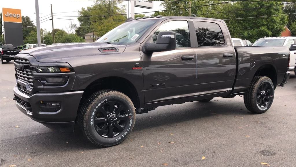2026 RAM 2500 Big Horn - Photo 4