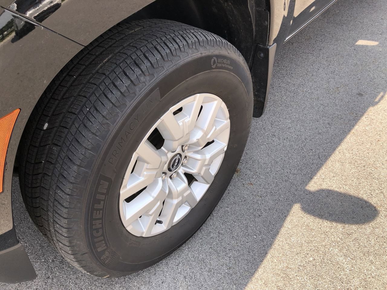 Used 2024 Nissan Frontier SV with VIN 1N6ED1EK7RN600893 for sale in Danville, KY