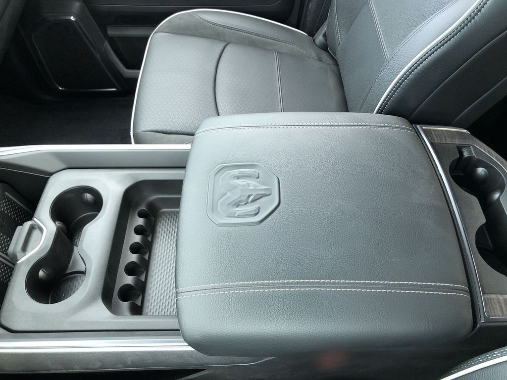 2026 RAM 2500 Laramie - Photo 25