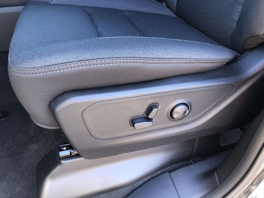 2026 RAM 1500 Big Horn/Lone Star - Photo 22