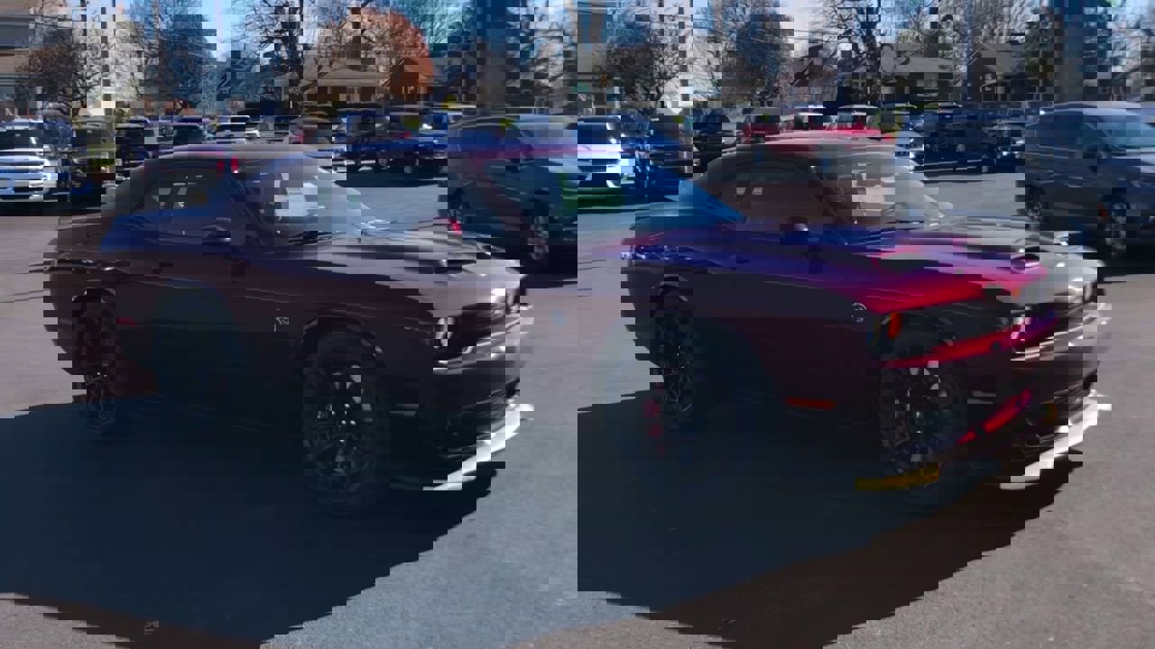 2023 Dodge Challenger SRT8 Hellcat photo 2