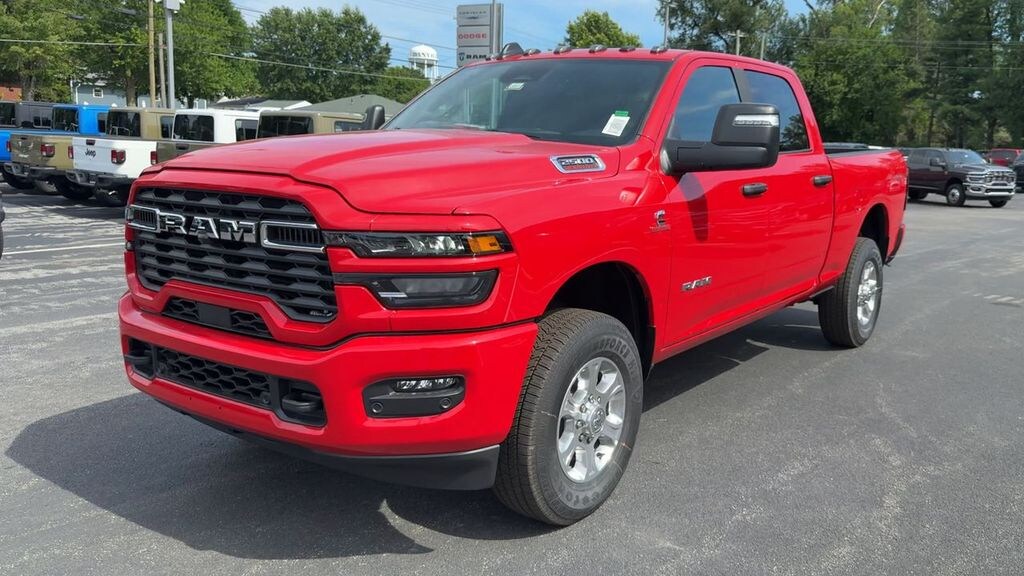 New 2026 Ram 2500 BIG HORN CREW CAB 4X4 6'4 BOX Pickup