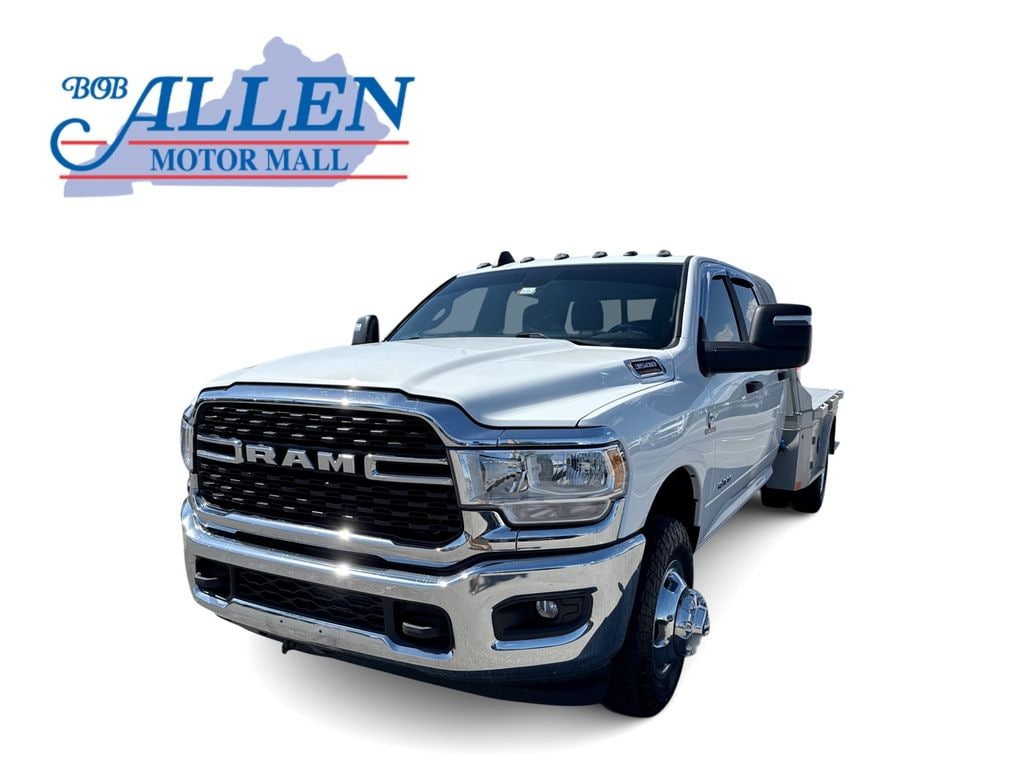 2023 RAM 3500 SLT 4X4 Crew Cab SRW's photo