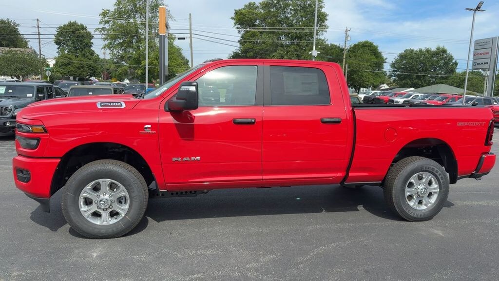 New 2026 Ram 2500 BIG HORN CREW CAB 4X4 6'4 BOX Pickup