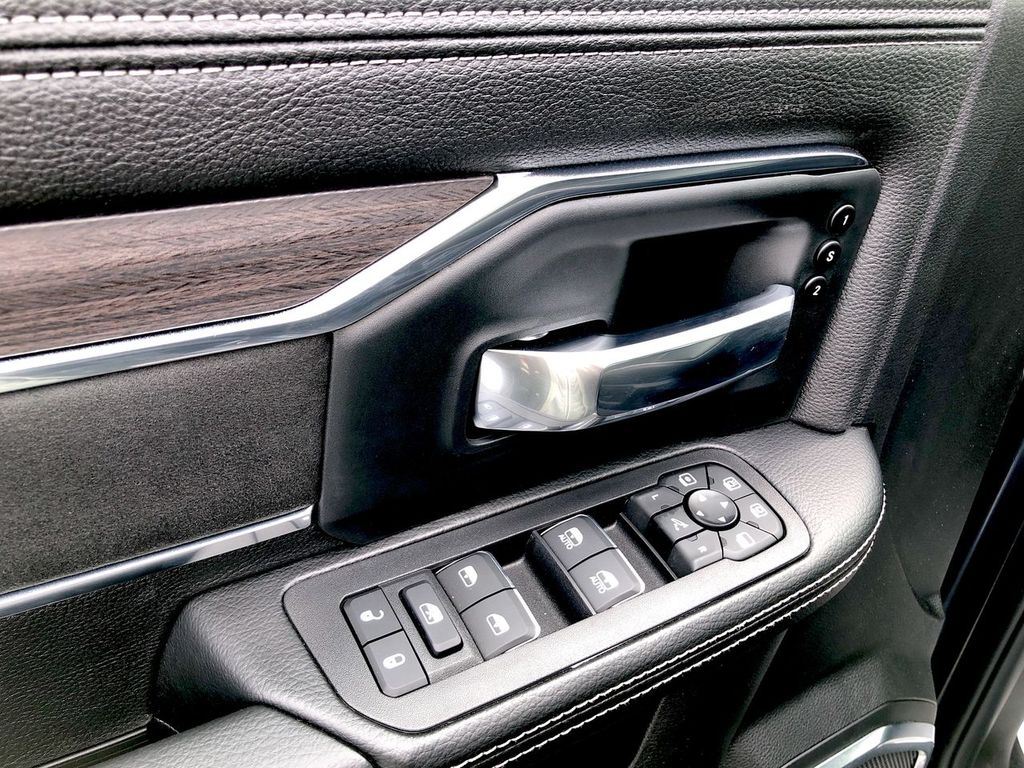2026 RAM 2500 Laramie - Photo 20