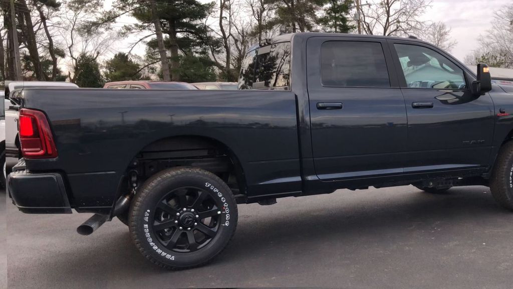 2026 RAM 2500 Laramie - Photo 8