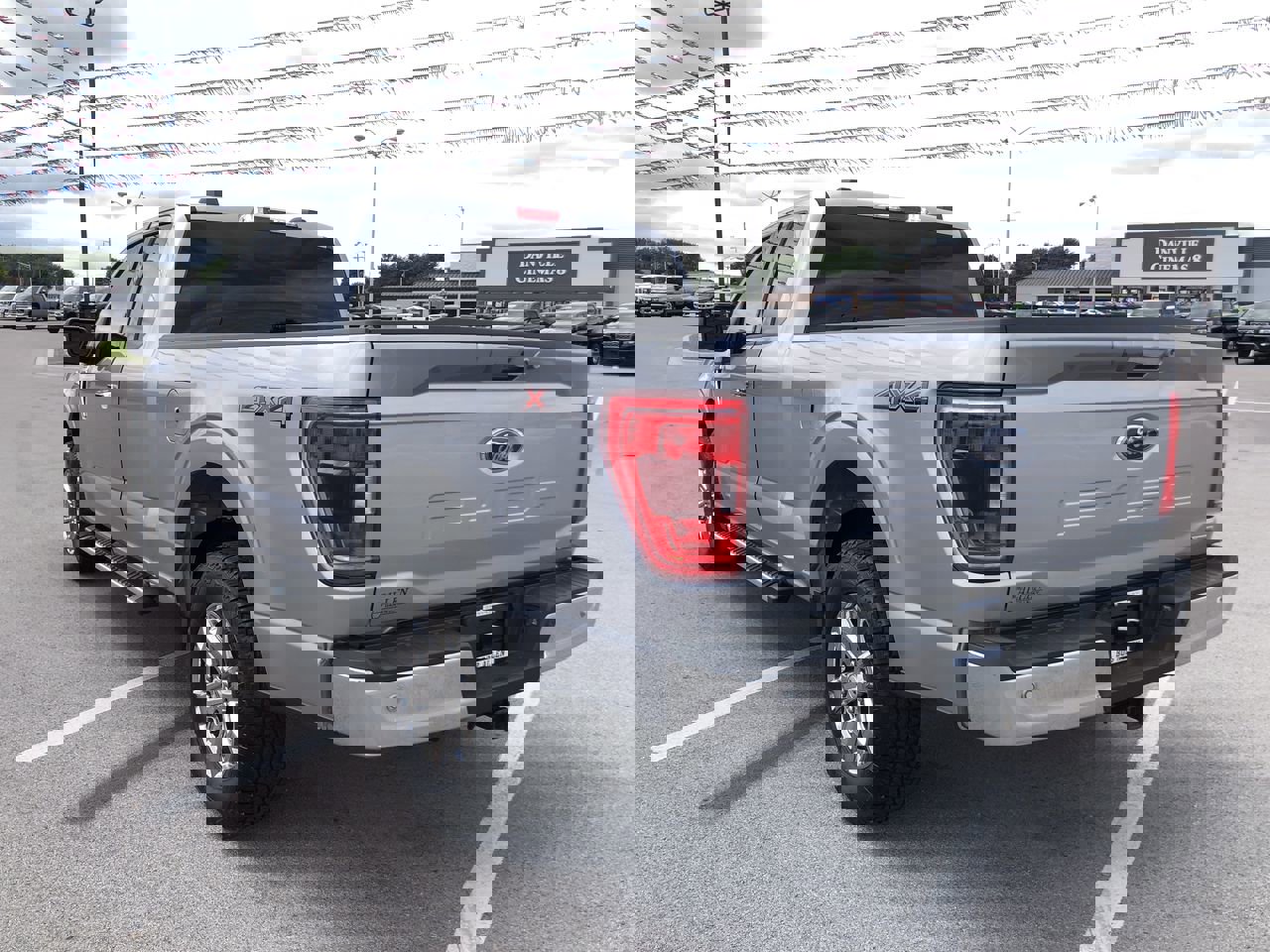 2022 Ford F-150 XLT photo 4