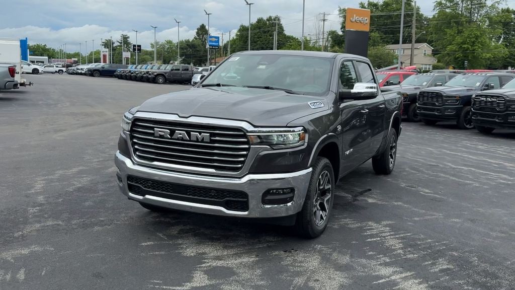 New 2026 Ram 1500 LARAMIE CREW CAB 4X4 5'7 BOX Pickup