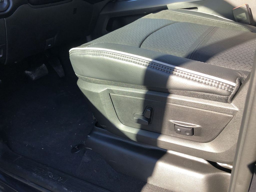 2026 RAM 2500 Laramie - Photo 14