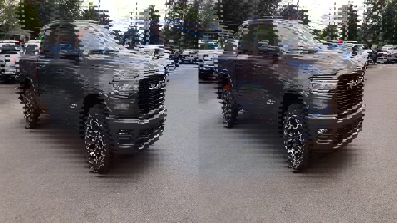 2026 Ram 1500 Laramie photo 2
