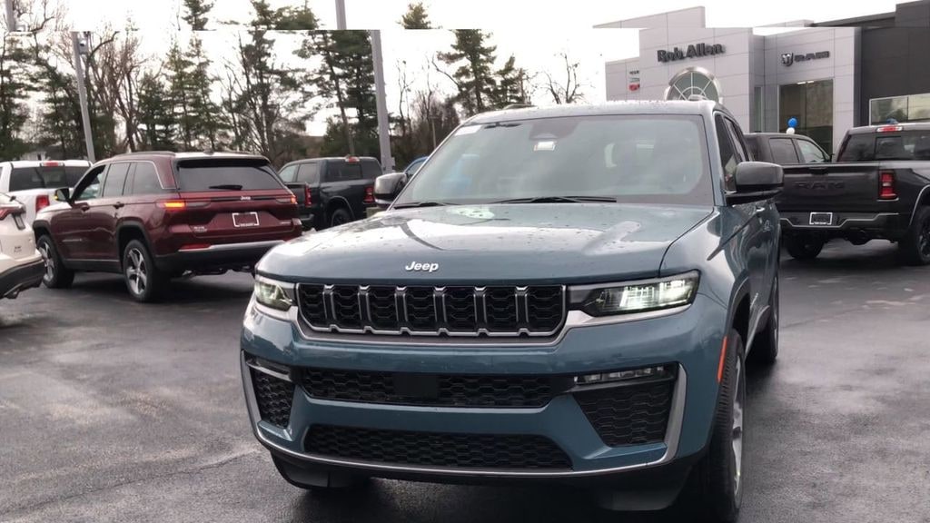 New 2026 Jeep Grand Cherokee L LIMITED 4X4 Sport Utility