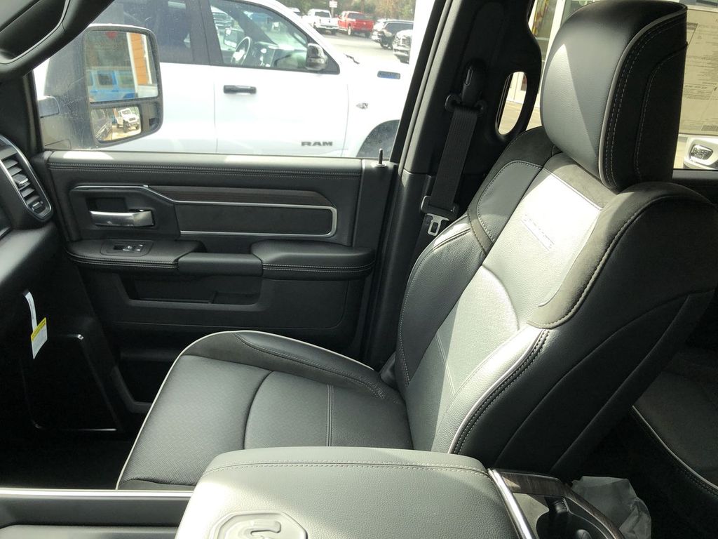 2026 RAM 2500 Laramie - Photo 31