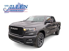 2026 Ram 1500 LARAMIE CREW CAB 4X4 5'7 BOX Pickup