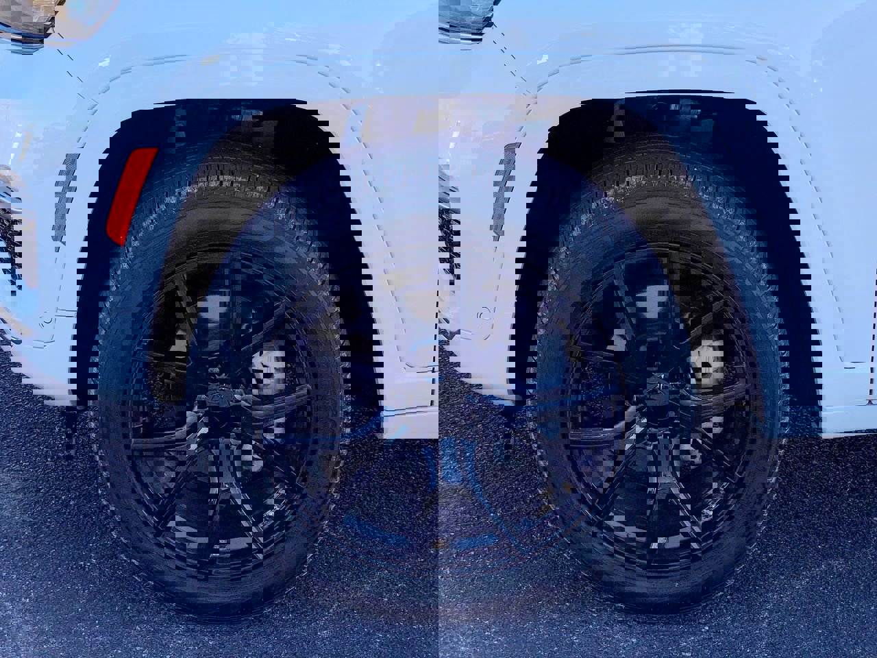 2023 Jeep Grand Cherokee Summit photo 2