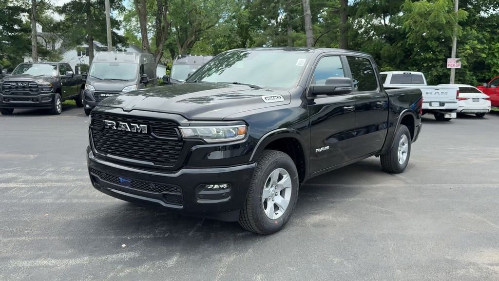 New 2026 Ram 1500 BIG HORN CREW CAB 4X4 5'7 BOX Pickup