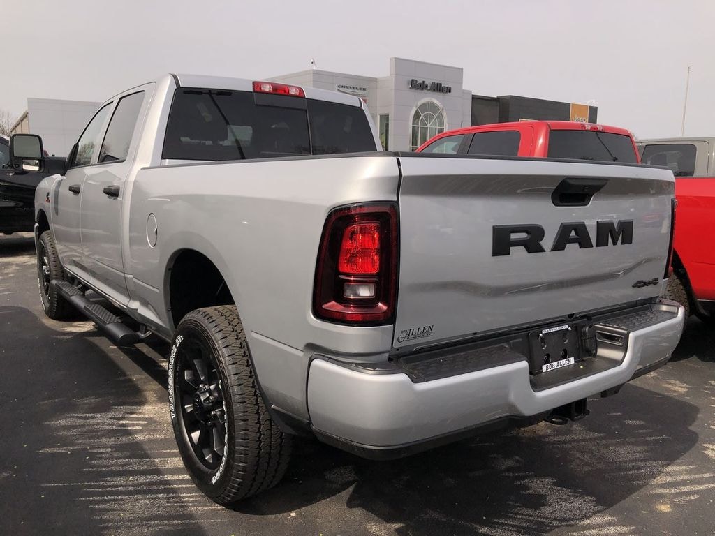 New 2026 Ram 2500 BLACK EXPRESS CREW CAB 4X4 6'4 BOX Pickup