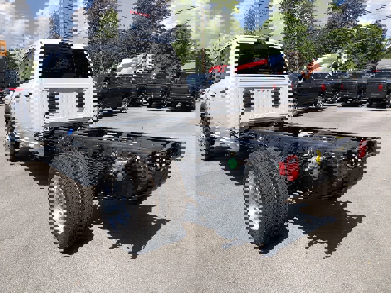 2025 Ram 4500 photo 4
