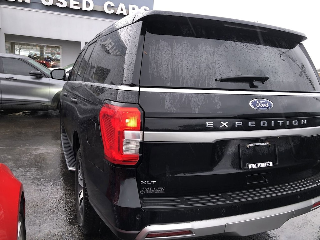 Used 2023 Ford Expedition XLT SUV