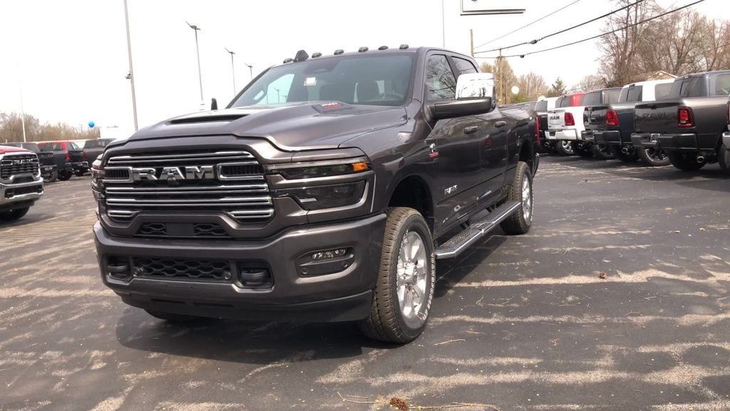 New 2026 Ram 2500 LARAMIE CREW CAB 4X4 6'4 BOX Pickup
